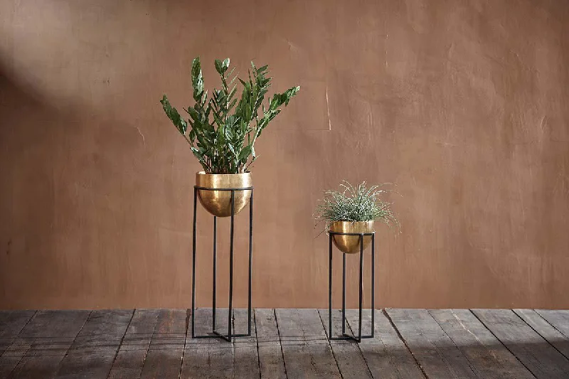 Atsu Brass Planter Stand