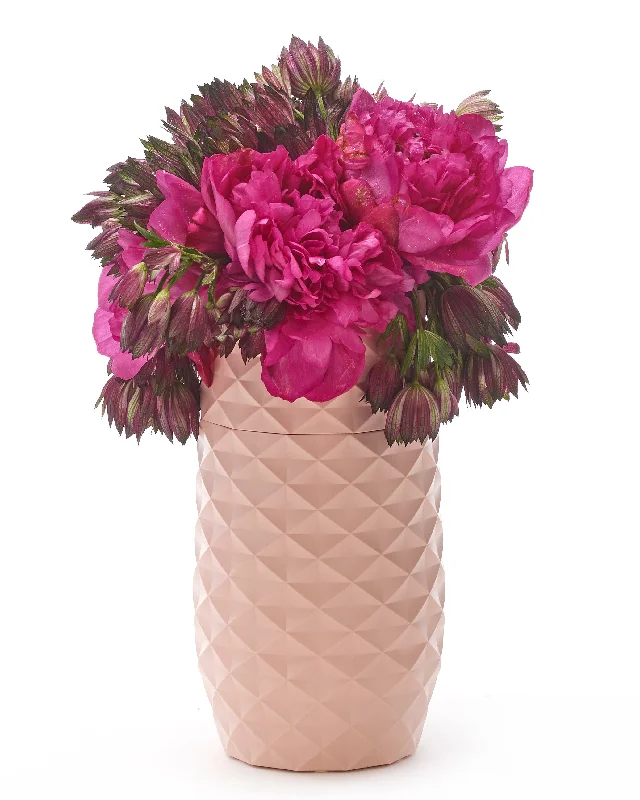 The Amaranth Vase - Pink - 7.5"