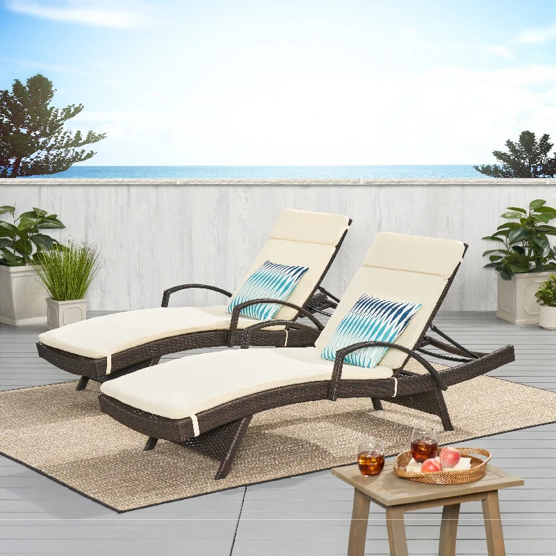 Vilano Outdoor Cushioned Lounge Chair (Set of 2) by Christopher Knight Home